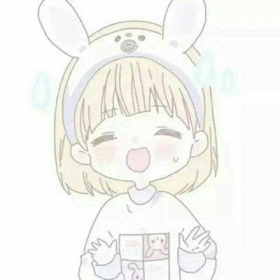 宝宝差点摔倒一车厢人都动了